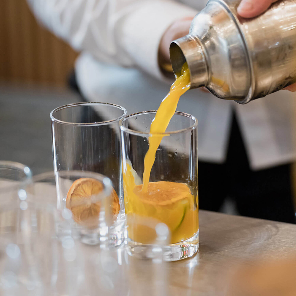 Cocktail apéritif - min 100 pax